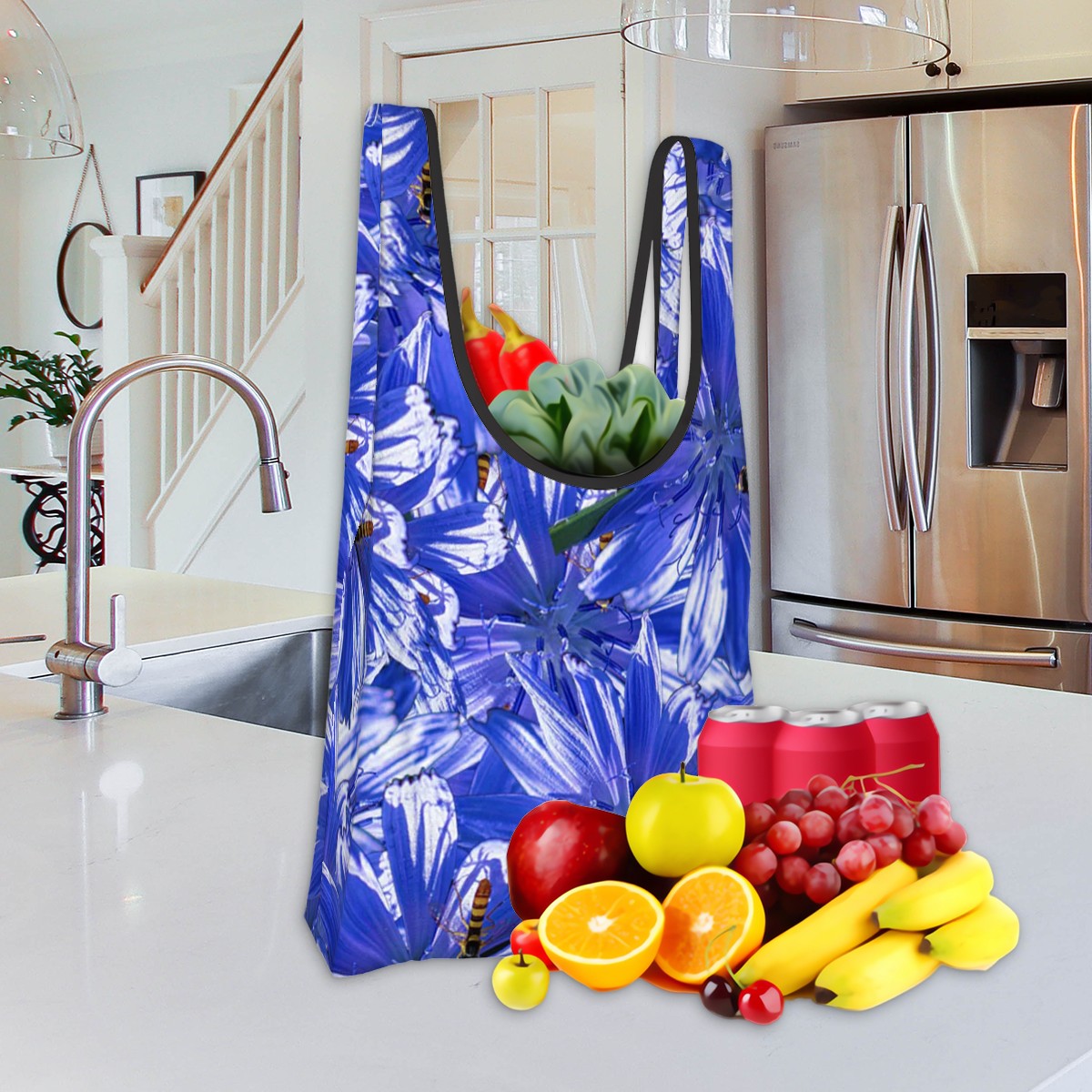 Folding polyester shopping bag with chicory pattern and pouch